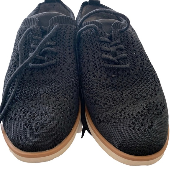 Lace up flat shoes 
Pre Worn SIZE US 7 1/2 - Picture 3 of 11